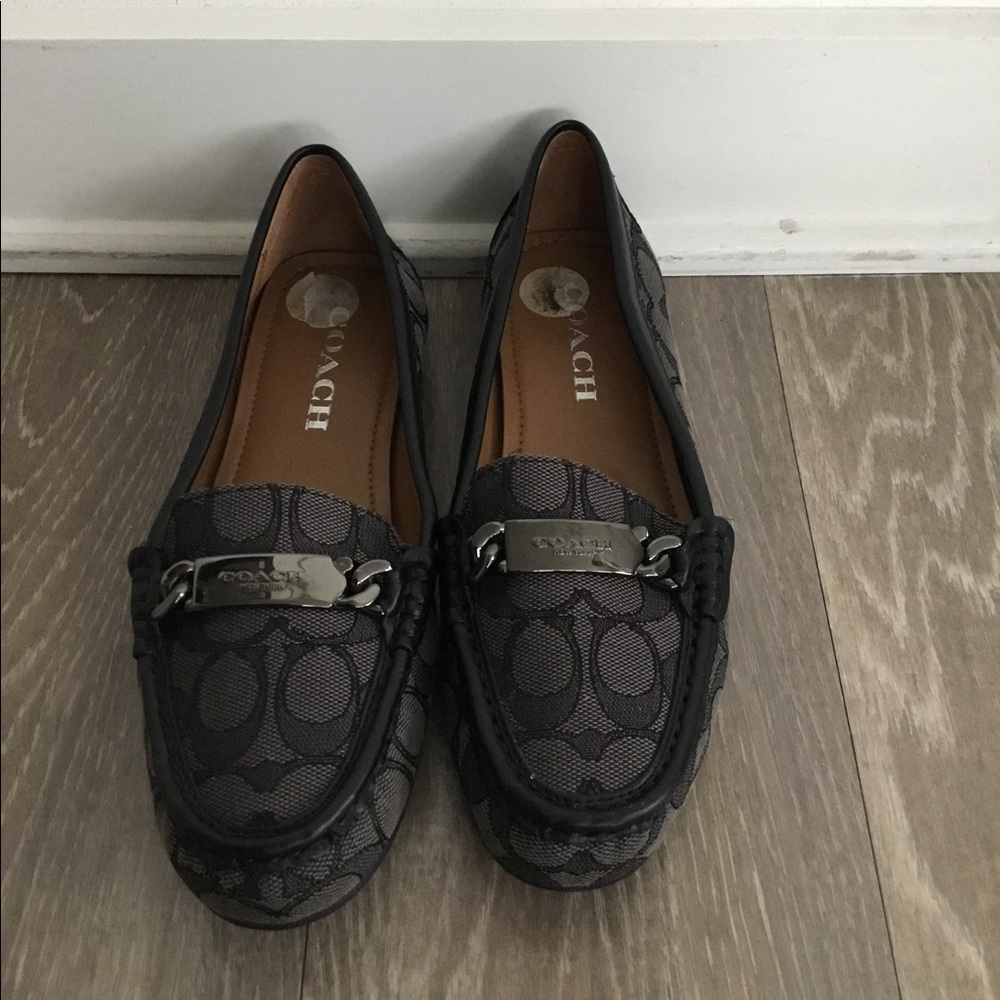 Like new “Haley” Coach Flat Loafers Size 7:5 $70 - Picture 2 of 9